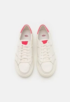Ugg Alameda Lace - Sneakers Laag - Bright White/Red Pepper 12 Ugg Alameda Lace - Sneakers Laag - Bright White/Red Pepper -Ugg 021ece9e2533456f895ba347ac57186d