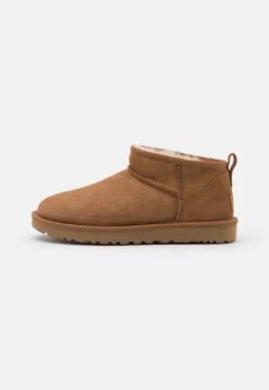 Ugg Classic Ultra - Korte Laarzen - Chestnut 12 Ugg Classic Ultra - Korte Laarzen - Chestnut -Ugg 0cf3cca2cdc044209833fe291648dc7b