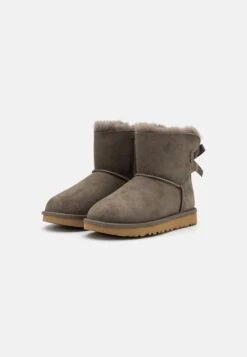 Ugg Mini Bailey Bow - Korte Laarzen - Slate 10 Ugg Mini Bailey Bow - Korte Laarzen - Slate -Ugg 15fbb6bc6bbc45d7bd0d970b804c8f40