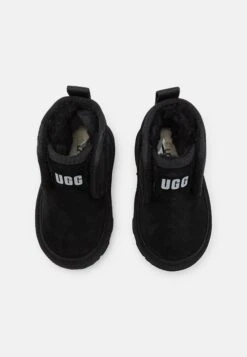 Ugg Accessible Neumel Ez-Fit Unisex - Korte Laarzen - Black 11 Ugg Accessible Neumel Ez-Fit Unisex - Korte Laarzen - Black -Ugg 1773ccf2dab04735b464c39379bde01c