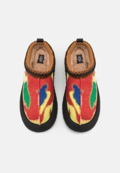 Ugg Tazz- Instappers - Pride 10 Ugg Tazz- Instappers - Pride -Ugg 300117ad78b2459ab47442d1208cccc2