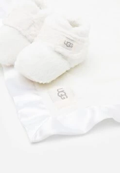 Ugg Bixbee And Lovey Unisex - Babyschoenen - Vanilla 13 Ugg Bixbee And Lovey Unisex - Babyschoenen - Vanilla -Ugg 34a26466c5294efca8319381ea23c85c
