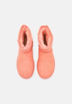 Ugg Classic Mini - Korte Laarzen - Starfish Pink 13 Ugg Classic Mini - Korte Laarzen - Starfish Pink -Ugg 3fb5002b2599480fb208d882162b8f46