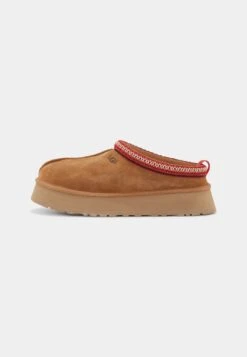 Ugg Tazz - Pantoffels - Chestnut 14 Ugg Tazz - Pantoffels - Chestnut -Ugg 4e14d2f67f8c4238981696bfc49568bc