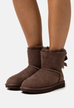 Ugg Mini Bailey Bow - Korte Laarzen - Burnt Cedar