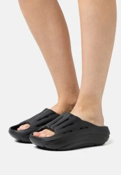 Ugg Foamo Slide - Muiltjes - Black