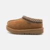 Ugg Tasman Ii Unisex - Instappers - Chestnut 2 Ugg Tasman Ii Unisex - Instappers - Chestnut -Ugg 708b53dc2dd94935a9762d20dce855aa