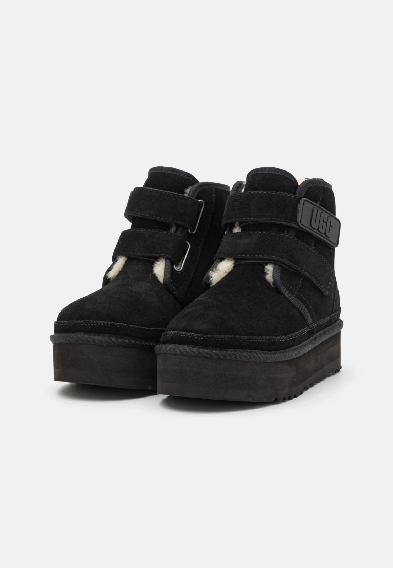 Ugg Neumel Platform Unisex - Korte Laarzen - Black 4 Ugg Neumel Platform Unisex - Korte Laarzen - Black - Afbeelding 2