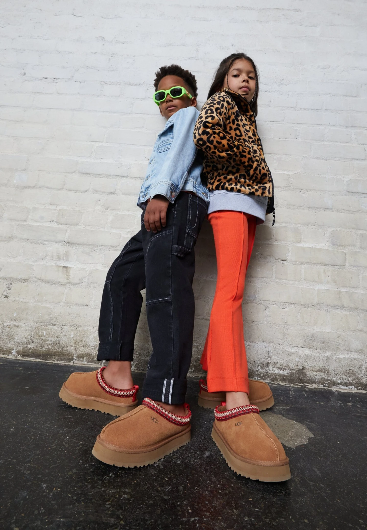 Ugg Tazz Unisex - Pantoffels - Chestnut 3 Ugg Tazz Unisex - Pantoffels - Chestnut