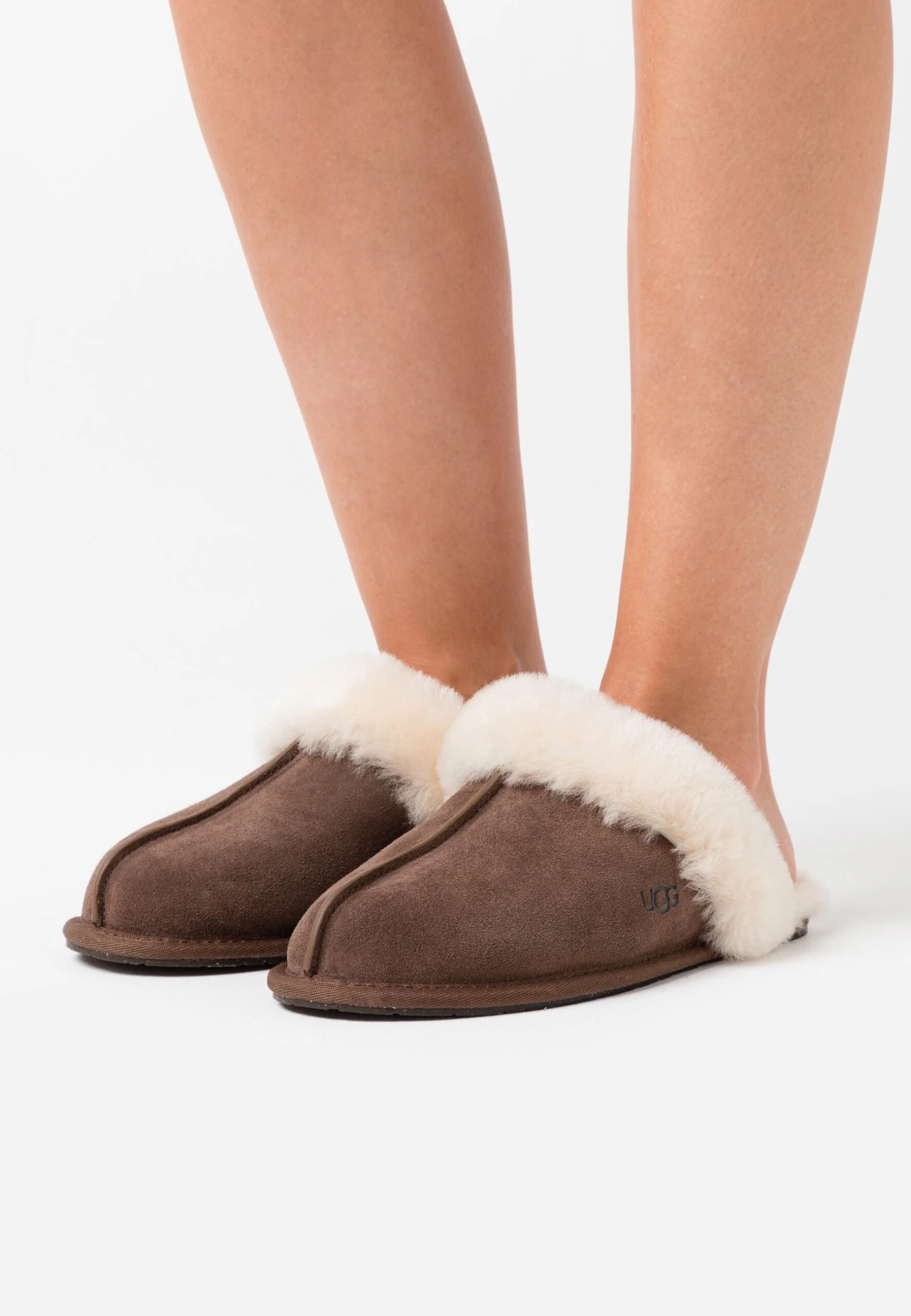 Ugg Scuffette - Pantoffels - Espresso 3 Ugg Scuffette - Pantoffels - Espresso