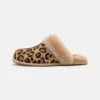 Ugg Scuffette Spotty - Pantoffels - Natural 2 Ugg Scuffette Spotty - Pantoffels - Natural -Ugg d1ed0fb4edc64012a5b4a3715e947137