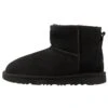 Ugg Classic Mini Ii - Korte Laarzen - Black 1 Ugg Classic Mini Ii - Korte Laarzen - Black -Ugg e1088da28e164b089d871104e24213e6