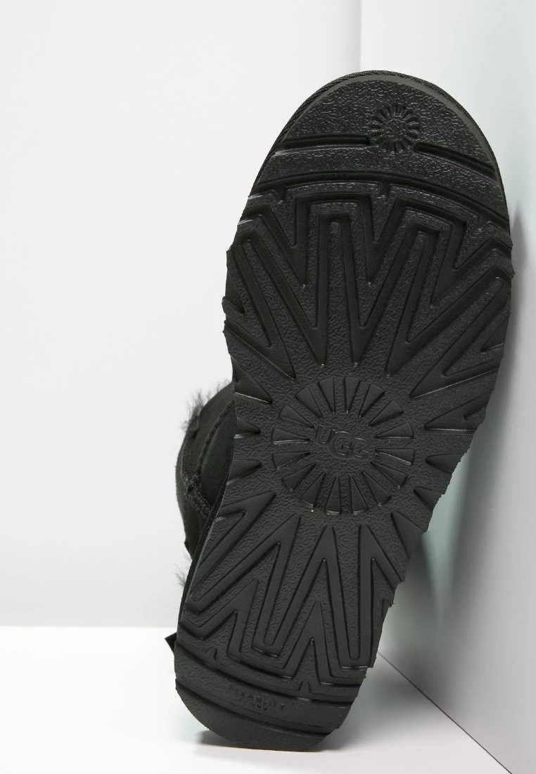 Ugg Mini Bailey Bow - Korte Laarzen - Black 8 Ugg Mini Bailey Bow - Korte Laarzen - Black - Afbeelding 6