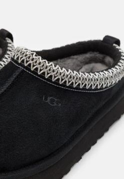 Ugg Tazz Unisex - Pantoffels - Black 19 Ugg Tazz Unisex - Pantoffels - Black -Ugg f18c7b2c839d480da98751089d1d618c