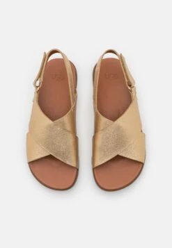 Ugg Solivan Slingback - Sandalen - Pale Gold Metallic 13 Ugg Solivan Slingback - Sandalen - Pale Gold Metallic -Ugg ff164655975f4557b5f813bcc12b1d66